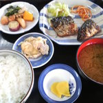 あほだら亭 - 今日の４番、塩さばです。