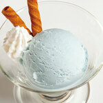 Blue salt ice cream (Ishigaki Island salt)