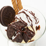 chocolate cookie parfait