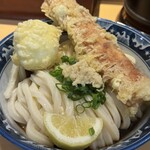 梅田 釜たけうどん - 