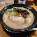 九州らーめん学金 - ラーメン￥750