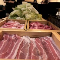 しゃぶしゃぶ・創作料理居酒屋 豚吟 栄店 - 