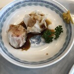 レストランカフェ・地球こうさてん - 小鉢はシュウマイ2種