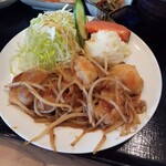 末広 - ホルモン炒め定食