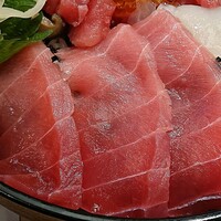 菊寿司 - 茅場町 菊寿司 ＠日本橋兜町 ランチ 特上バラちらしの端正な鮪中トロ