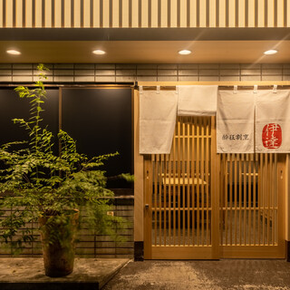 【日本橋・東京駅より徒歩2分】豚料理専門店「伊達」