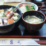Masu gen - 海鮮丼１１００円