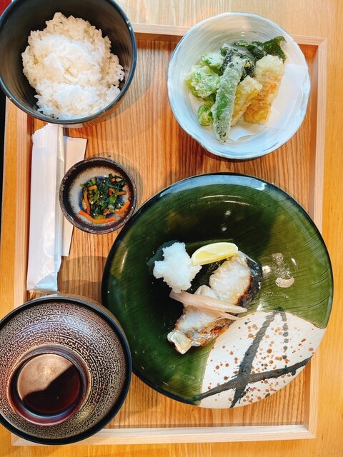 和食 えん 丸の内店 (わしょく えん) - 東京/居酒屋/ネット予約可 | 食べログ