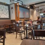海月飯店 - 店内（13卓26席）