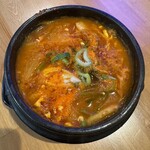 韓国料理 ブサンハン - キムチ鍋