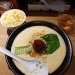 Mendo Koro Tsurumaya - 鶴舞屋の担々麺チーズライス付き1150円 大盛150円