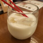 小岩井農場TOKYO  - ヘーゼルナッツリキュールのミルク