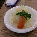 キッチンミルポワ - オムライスのサラダ