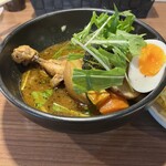 DOMINICA - 特製チキン野菜カレー