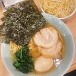 Shimadaya - 上ラーメン 1050円
                        ネギチャ丼 300円