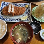 Tonkatsu Kirishima - 