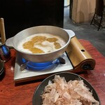 海鮮出汁居酒屋　淡路島の恵み だしや - 鰤しゃぶの用意をしていただきます