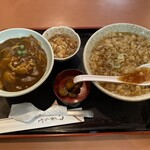 松月 - カレー丼セット