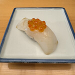 銀座寿司幸本店 - イカのイクラ乗せ　