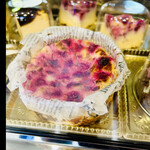 チャコメ - ホワイトチョコ　フランボワーズ　バスク　　byまみこまみこ