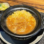 PRIVATE KITCHEN SUMIYOSHI - ふかひれ姿煮の土鍋炒飯