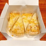 ケーキマニア工場直売店 - 料理写真:紅天使と林檎のカスタードパイ