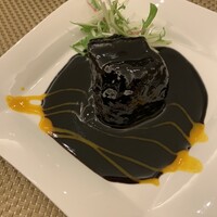天厨菜館 銀座店 - 黒酢の酢豚