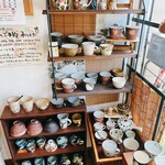 Hakusambeguru - 茶器の類いも販売