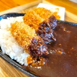 欧風ライスカレーKen's - この牡蠣フライが美味しかった。お薦め。