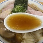 らーめん亭 ひなり竜王 - スープ