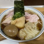 Ramen Tei Hinariryuuou - 特製醤油らーめん 1,400円+大盛 100円