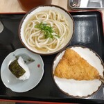 サヌキのピッピ - ひやかけうどん・アジフライ・おにぎり