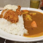 MYCURRY SHOKUDO - 横から