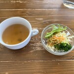 グリルレストラン モカ - ステーキランチ スープとサラダ