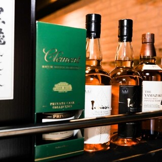 "Prepared Sake that Pairs Well with the Landlady's Obanzai, Including Whiskey, Shochu, and Wine"