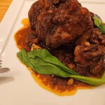 アドゥエパッシ - 牛テールのバチナーラ