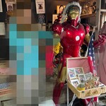 カフェアンドダイナー 古民家66 とっとっと - 赤い彼と娘のツーショット(^^)コレも◯◯万円程で手に入れたそうです