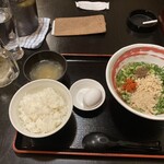 四川麻婆専門店 ホントのしあわせ - 