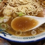 東京ラーメンショー 極み麺 - スープは節の効いた癖になる味♪