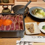 焼肉 きたん - 黒毛和牛熟成イチボ肉タタキステーキのお重