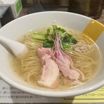 塩生姜らー麺専門店 MANNISH - 