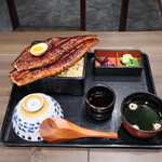 名古屋名物 名古屋めし食堂 丸八 - 「長焼き重 上」