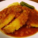 蛍の家族 - ポークカツレツのミートソース
