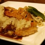 蛍の家族 - 国産鶏のソテーバーベキューソース