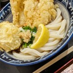 Kamatake Udon Akashiyaki - とり玉天ぶっかけ（冷）