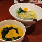 乃木坂ラーメン 東京食品 まる彦 - 