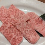 炭火焼肉 大将軍 - 