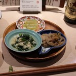 旬菜 いまり - おばんざい盛り合わせ三種（ふき煮、セロリと蓮根の金平、菜っ葉と湯葉の炊いたん）