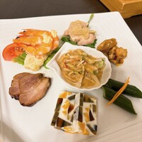 東天閣 神戸本店 - 前菜七種盛り