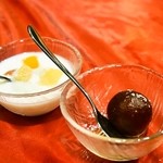マハラニ - 2014.1 フルーツヨーグルト、グラブジャムン（食べログクーポン）